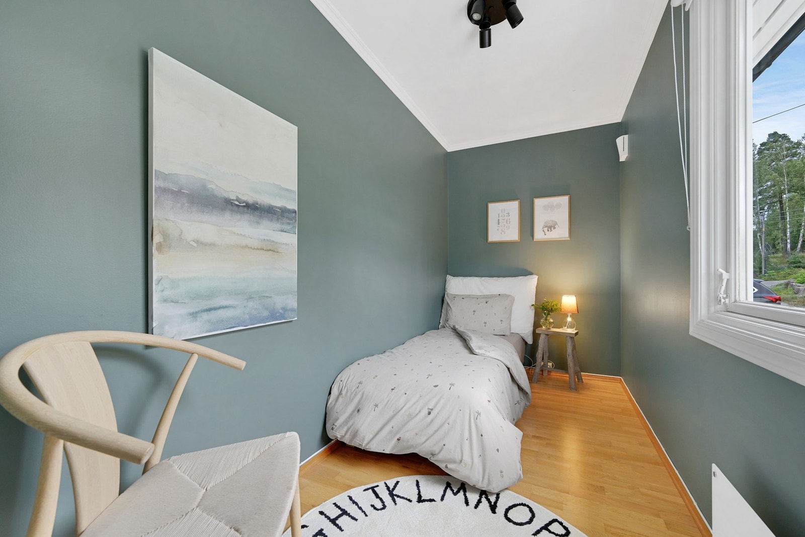 I tillegg er det en bod som i dag benyttes som et ekstra soverom (ikke omsøkt). Galleribilde