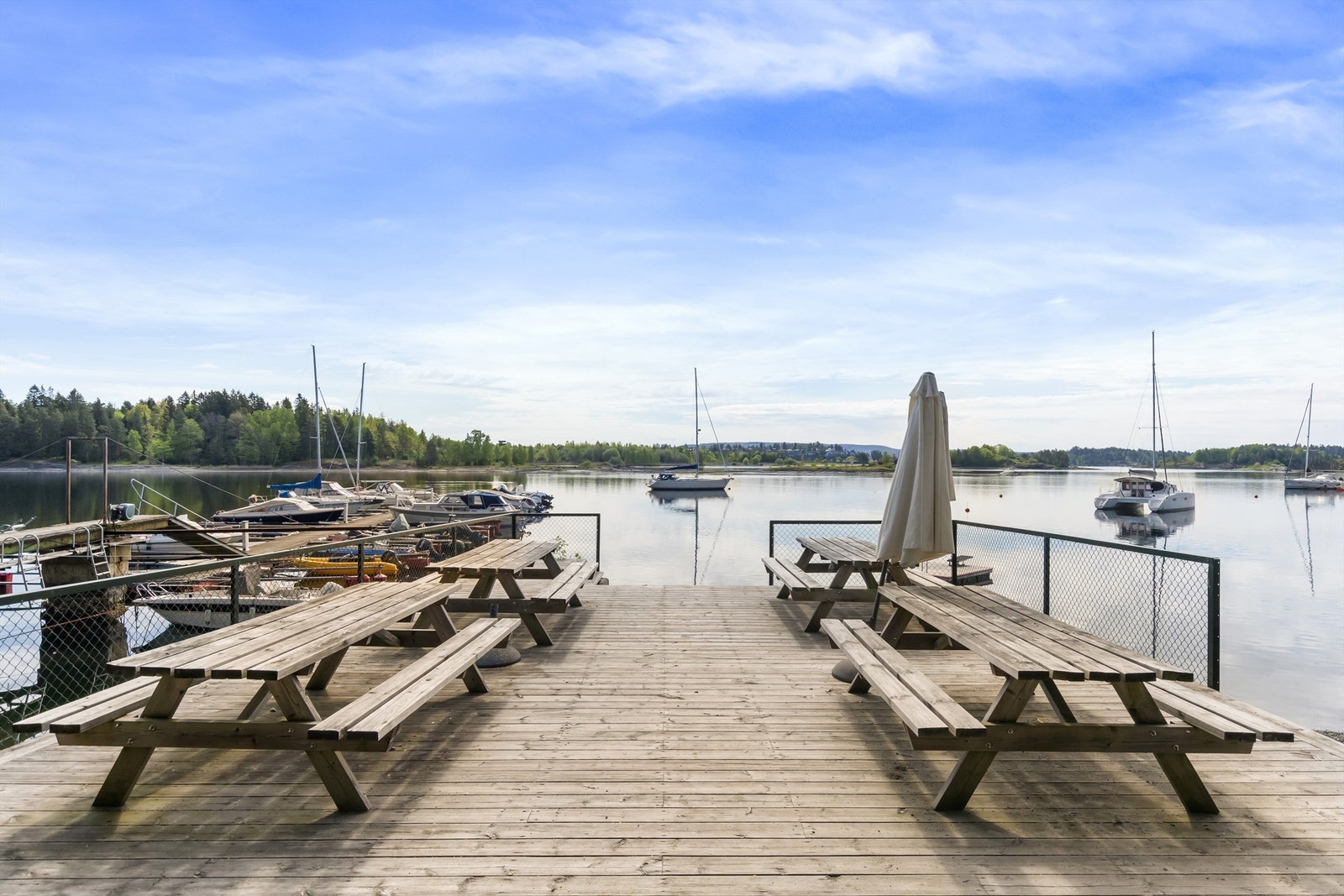Her kan sene sommerkvelder nytes Galleribilde