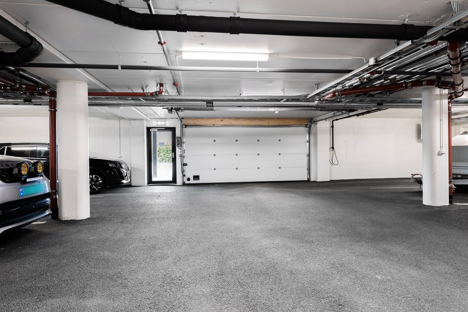 Felles garasjeanlegg Galleribilde