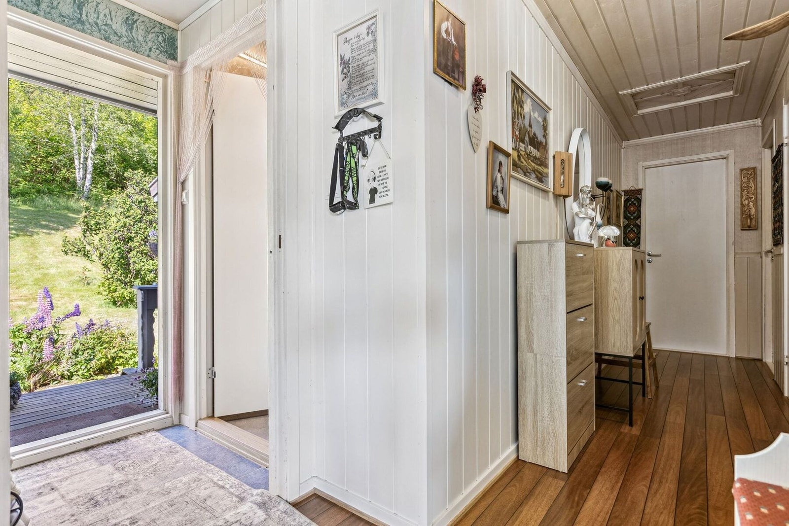 Praktisk gang på 7,5 kvadratmeter. Galleribilde