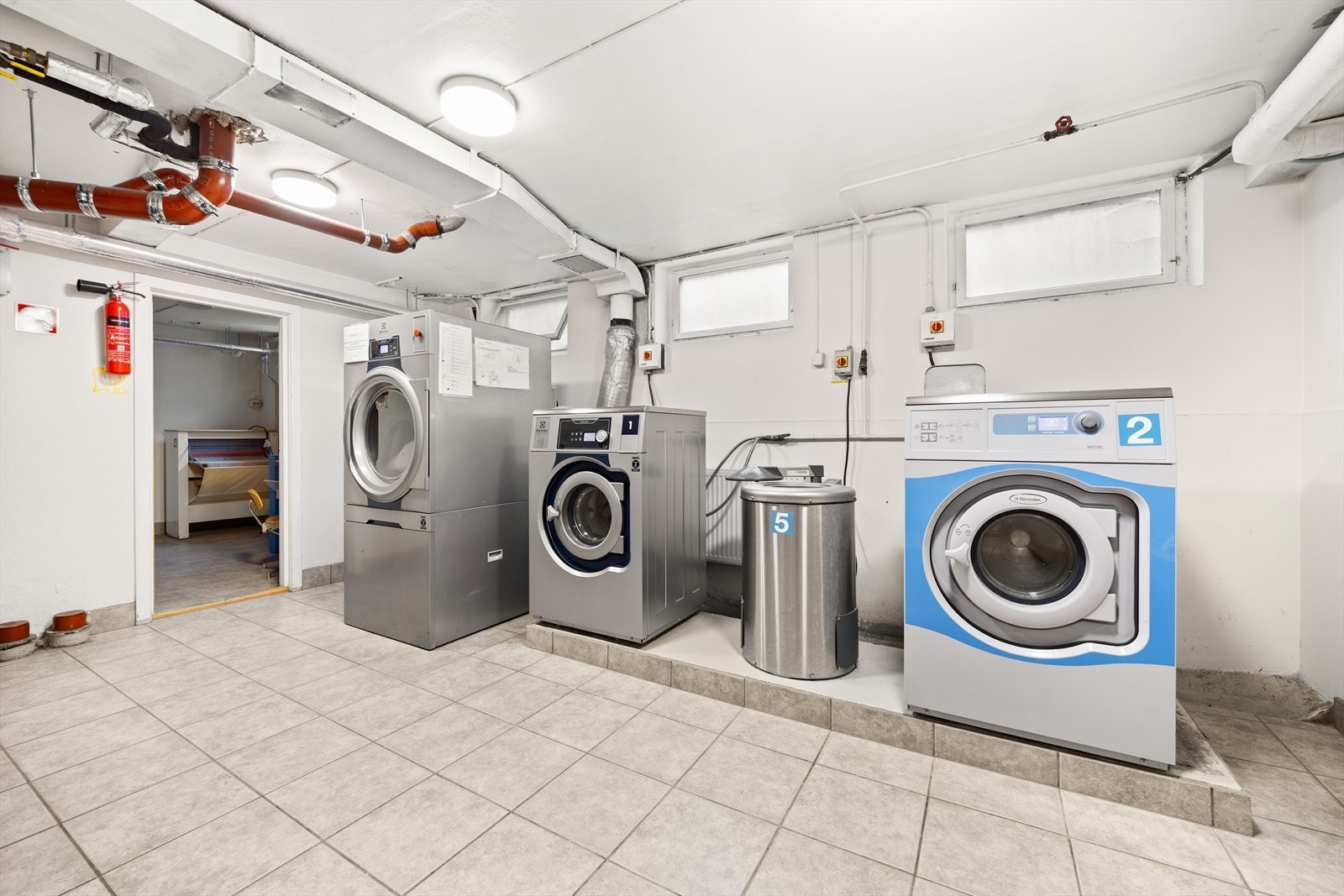 Felles vaskeri Galleribilde