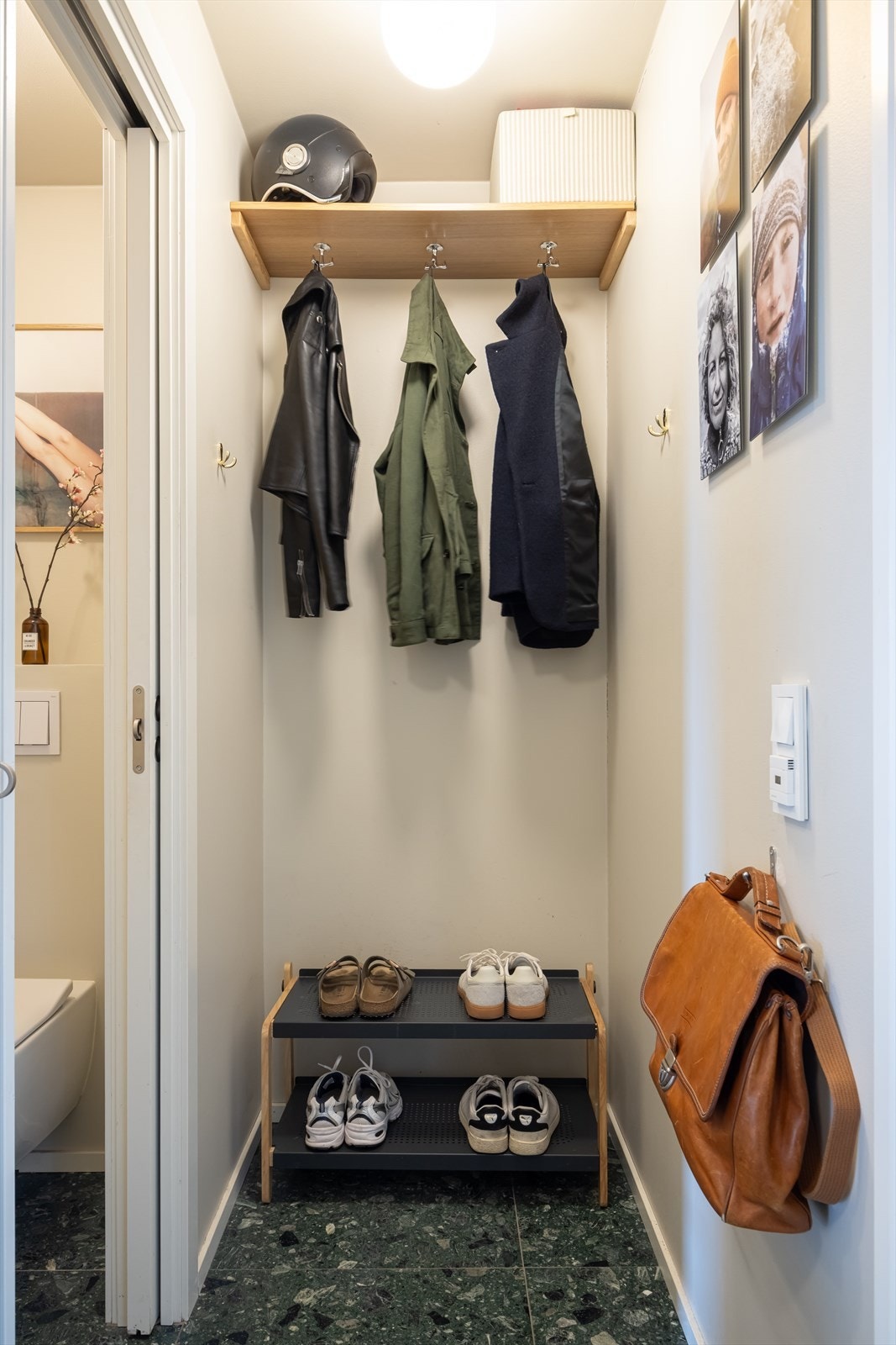 God løsning for oppbevaring Galleribilde