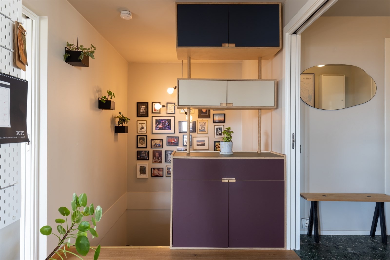 Trapperommet ned til underetasjen Galleribilde