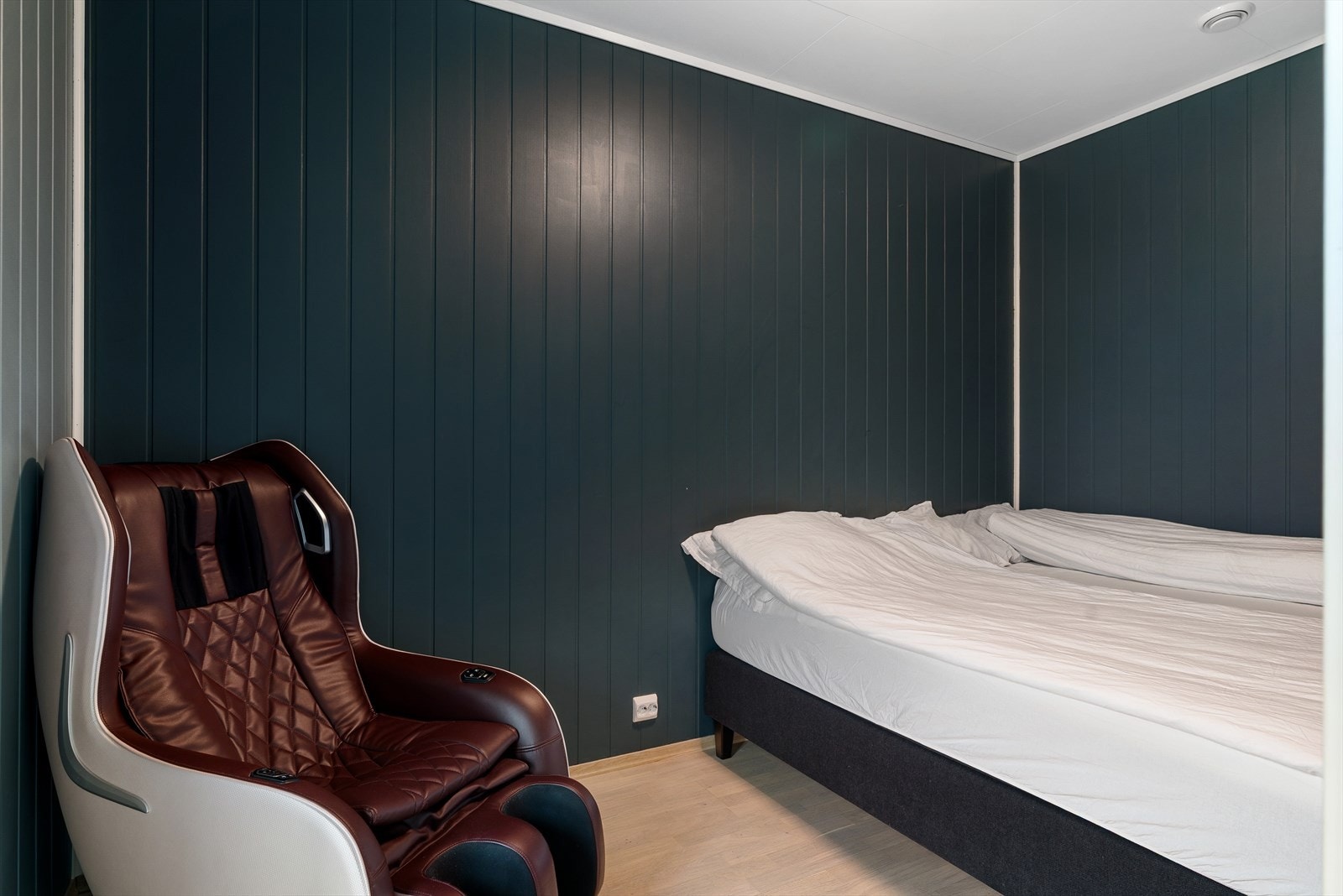 Det er totalt 2 soverom, dette er på 8 kvm Galleribilde