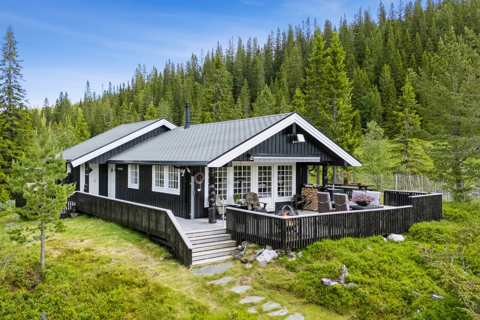 Velkommen til Vulusjøvegen 841! Foto: EFKT (Jonas Kvello) Galleribilde