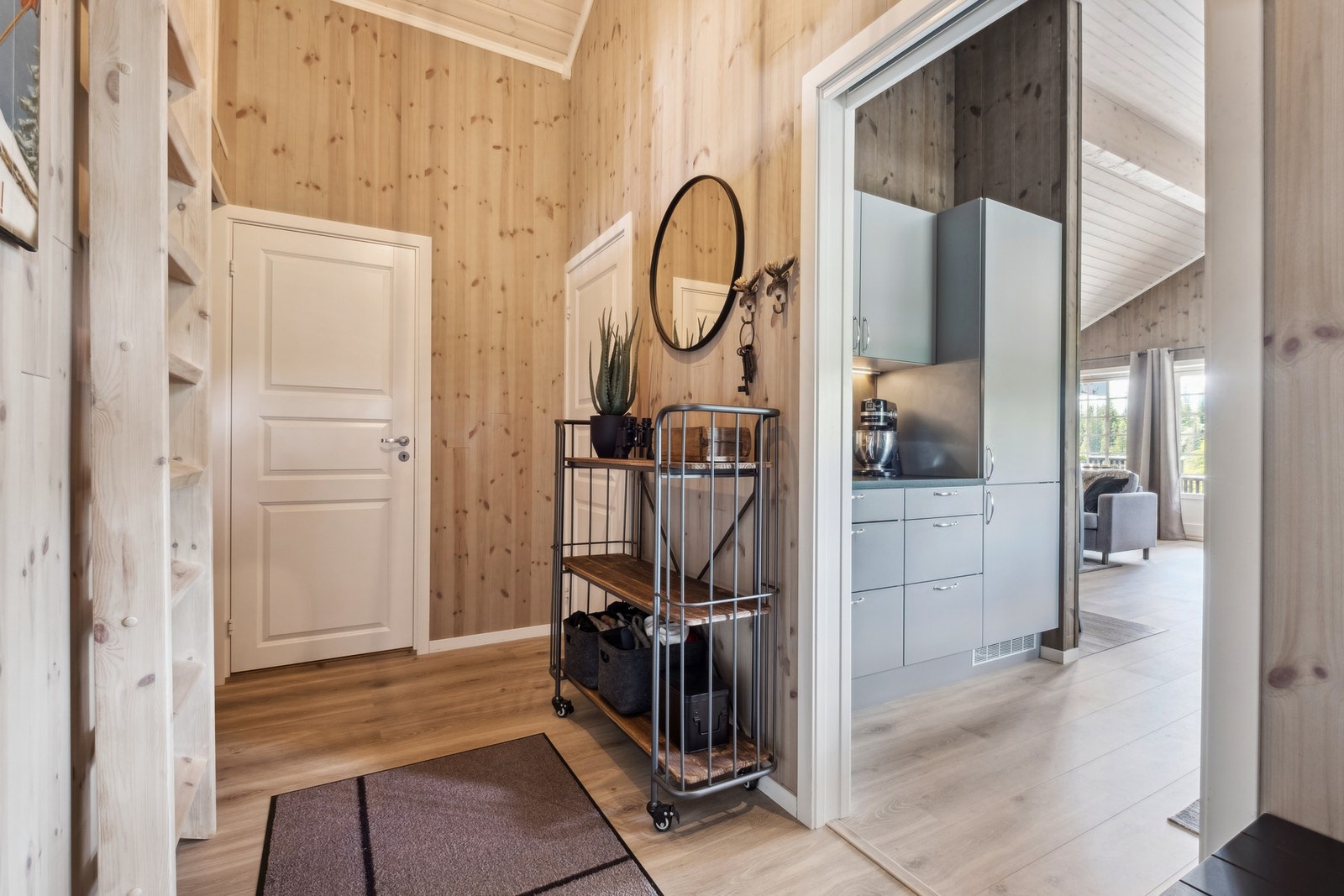 Gang sett inn mot kjøkken/stue Galleribilde