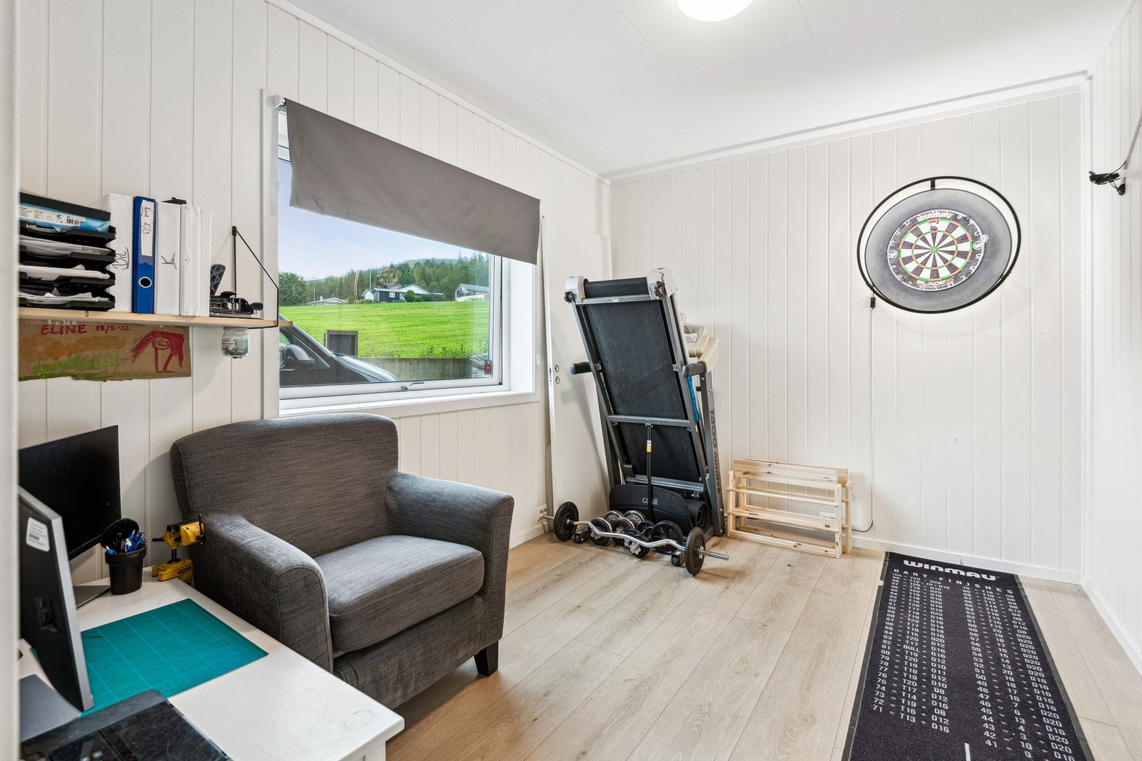 Soverom 4 i hoveddelen. I tillegg er det 2 soverom i utleiedelen. Galleribilde