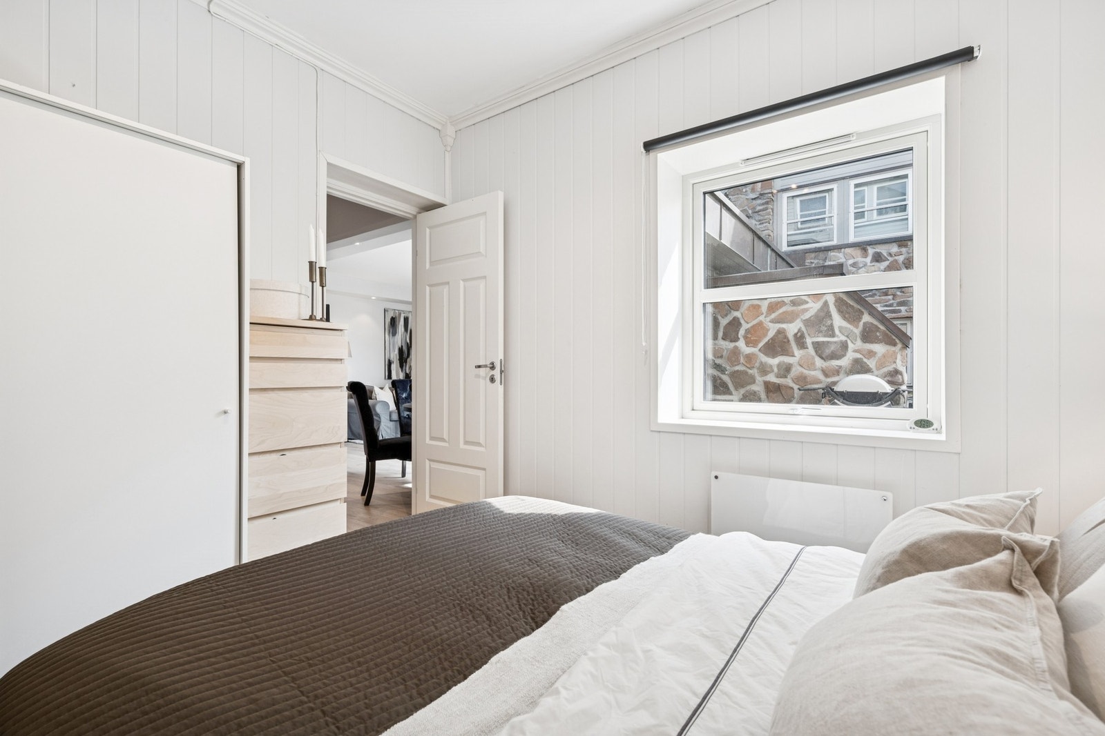 I tillegg er det plass til kommode / garderobeskap. Galleribilde