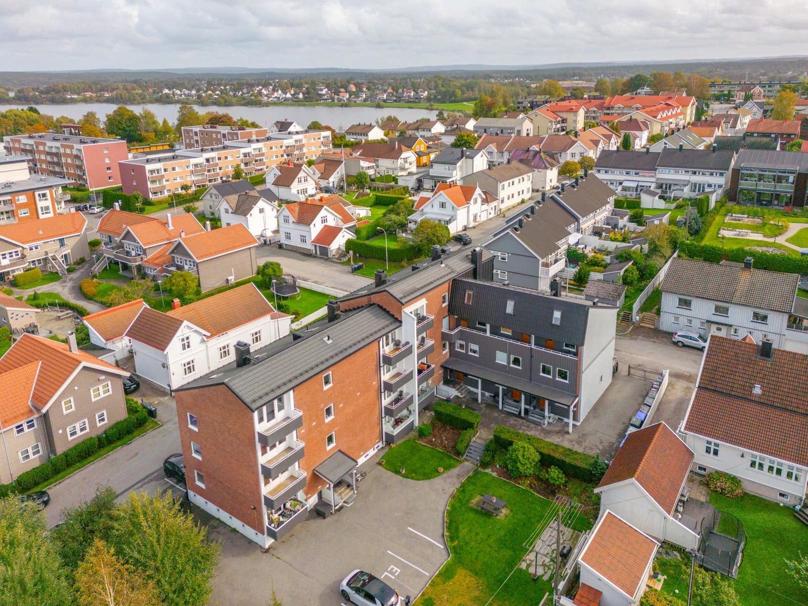 Ikke langt unna finner du også Glengshølen med friområder. Galleribilde