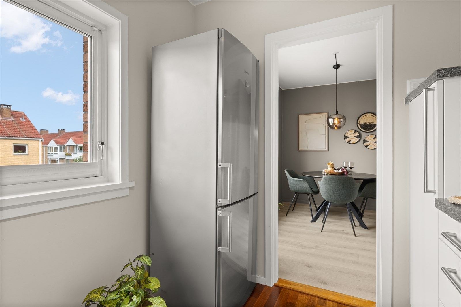 Rikelig med naturlig lysinnslipp er gjennomgående Galleribilde