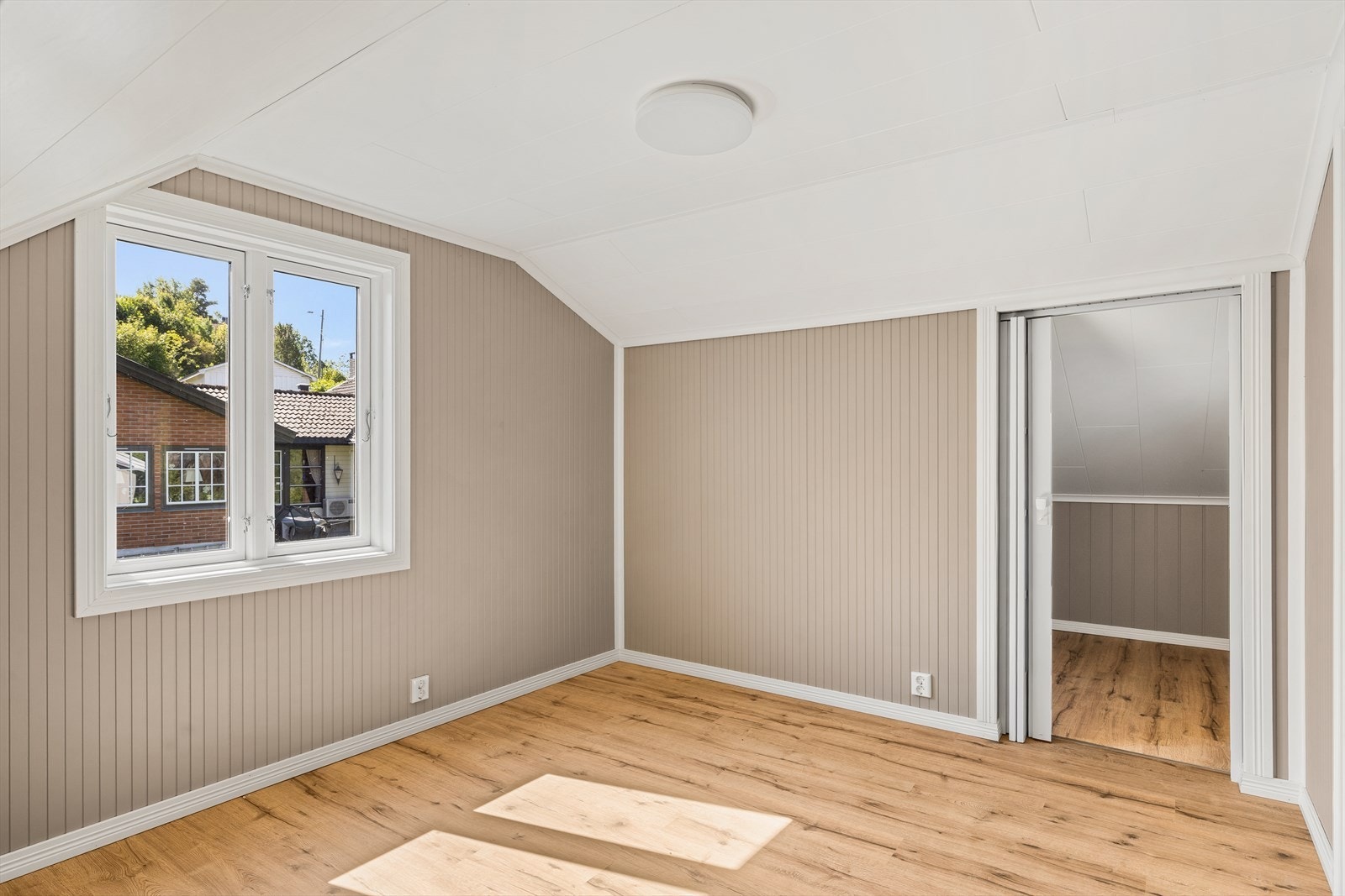 Soverom med varme i gulv Galleribilde