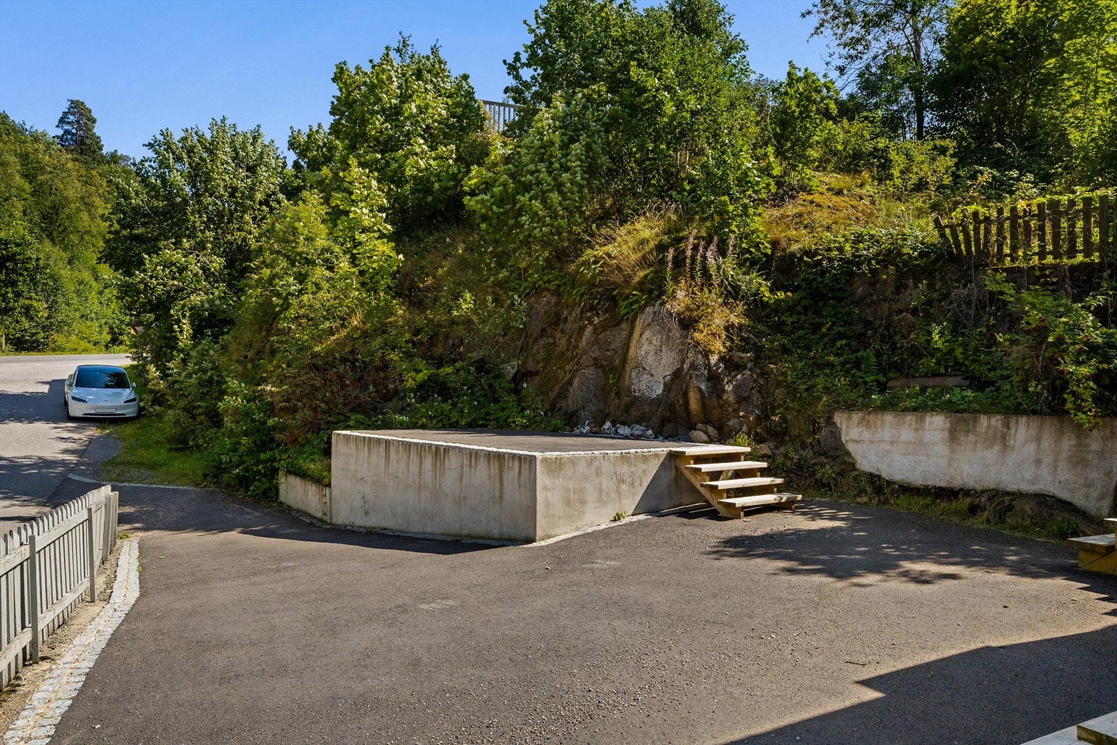 Gjort klart for det du måtte trenge - Flere hagemøbler? Galleribilde