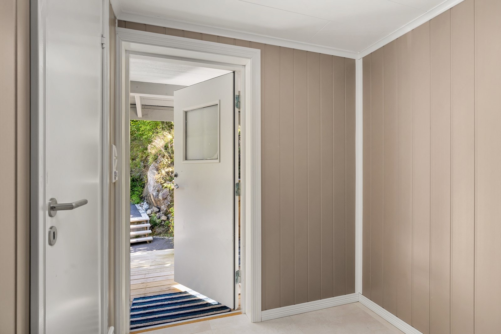 Flislagt vindfang Galleribilde