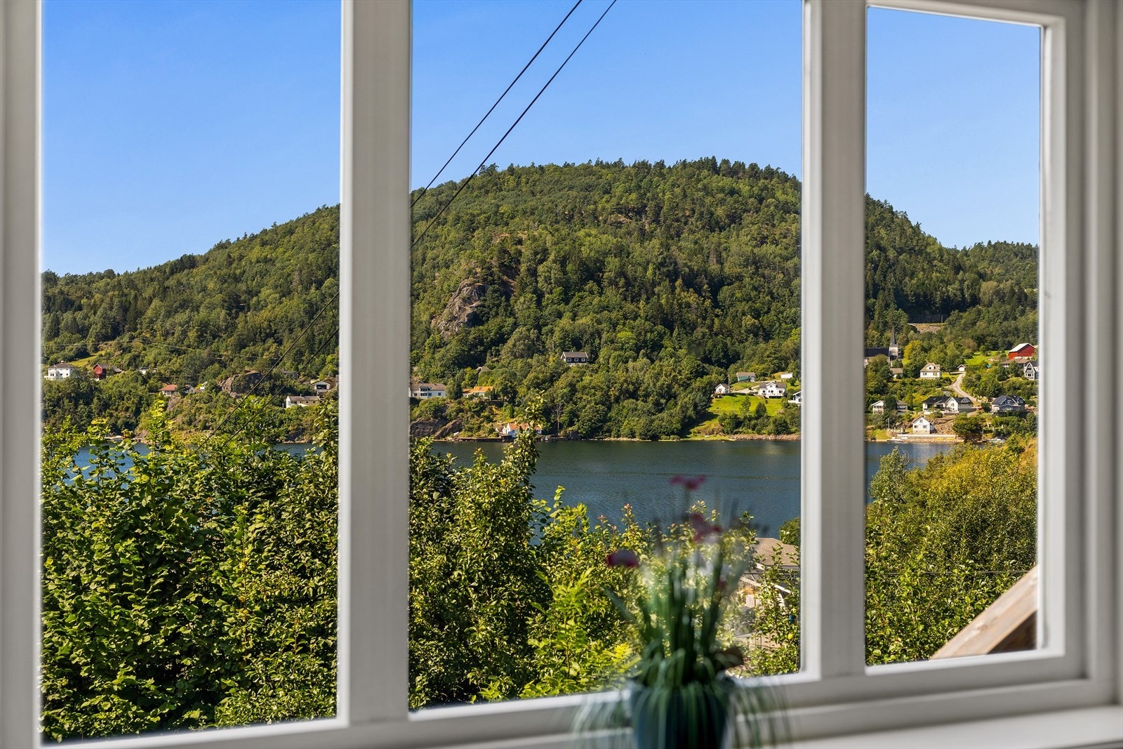 Utsikt fra vinduene Galleribilde