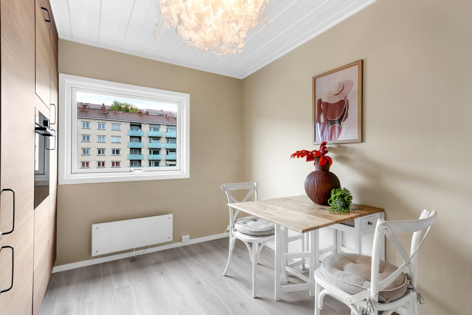 Naturlig sone for spiseplass - ideelt for hverdagsmåltider. Galleribilde