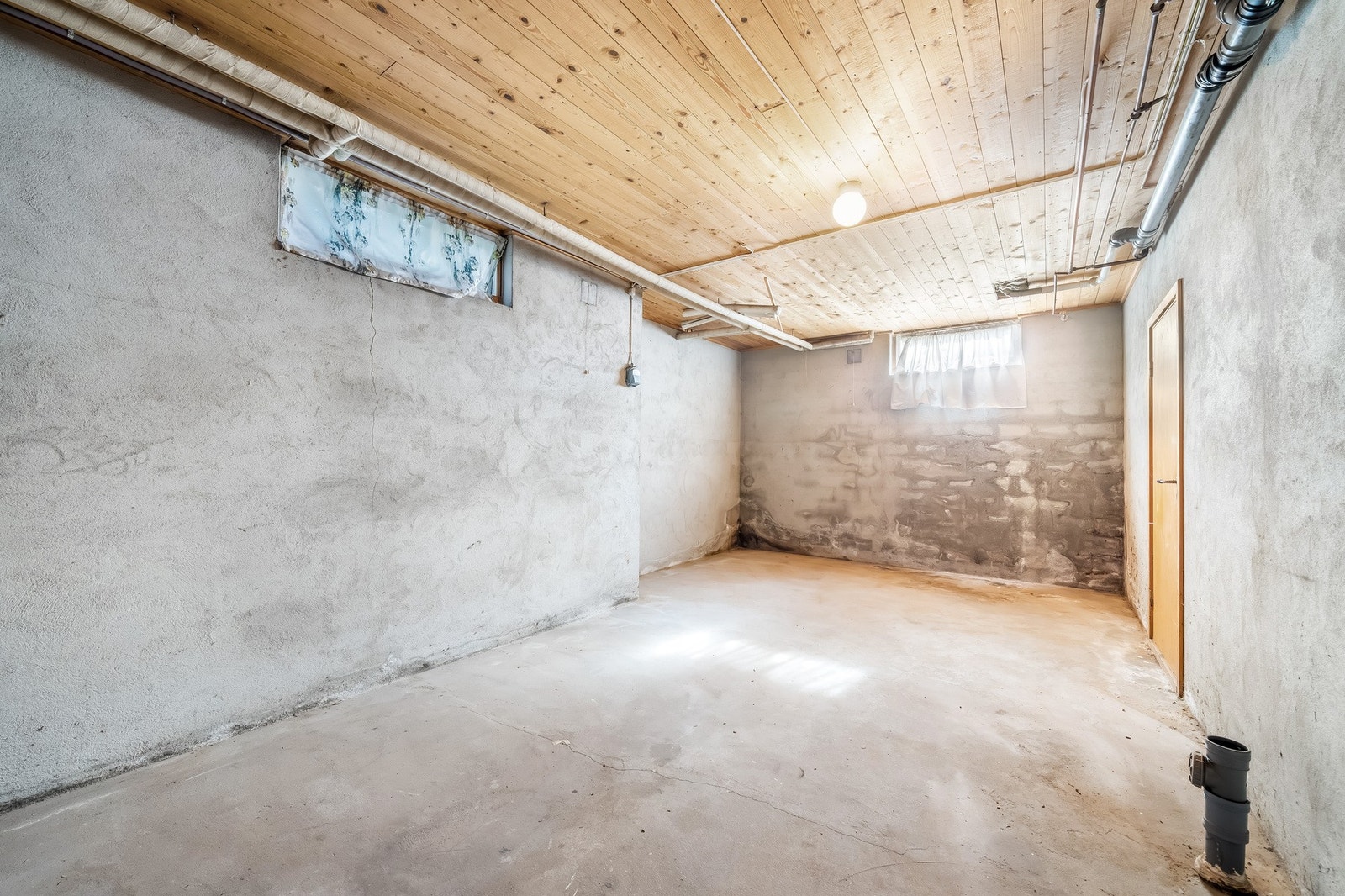 Bod 2 - og inn til høyre finner vi neste bodrom. Galleribilde