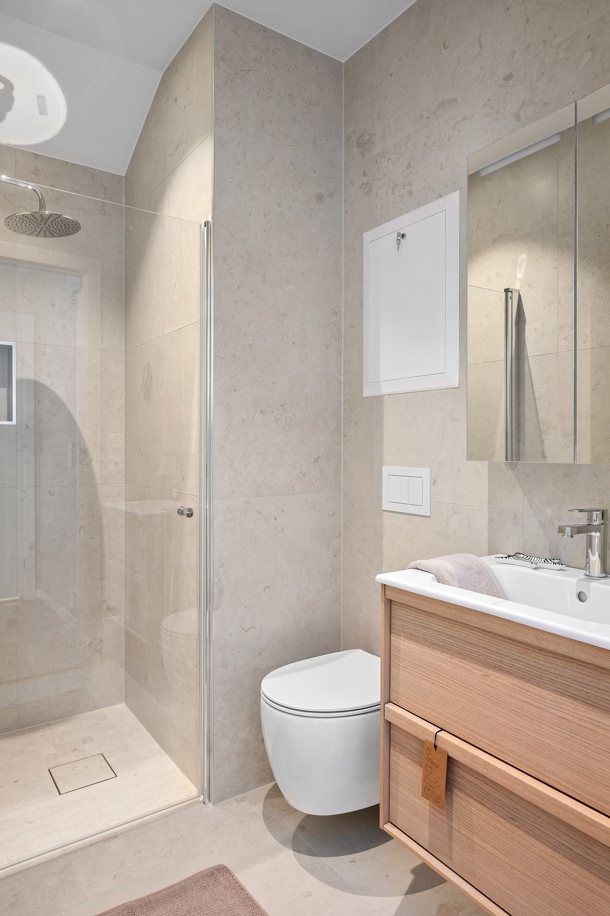 Baderom kjeller. Galleribilde