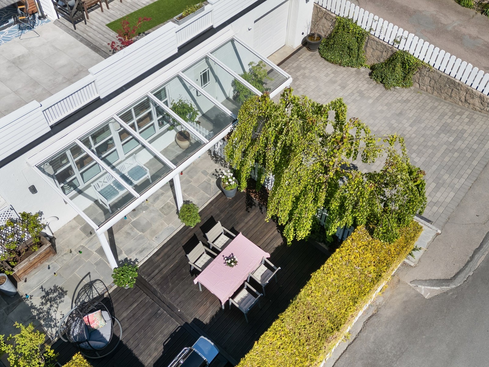 Velkommen til Liaveien 1 presentert av Eiendomsmegler Kristoffer Stormfelt! Galleribilde