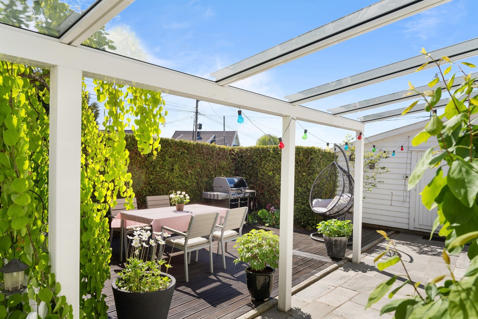 Velkommen til Liaveien 1 presentert av Eiendomsmegler Kristoffer Stormfelt! Galleribilde