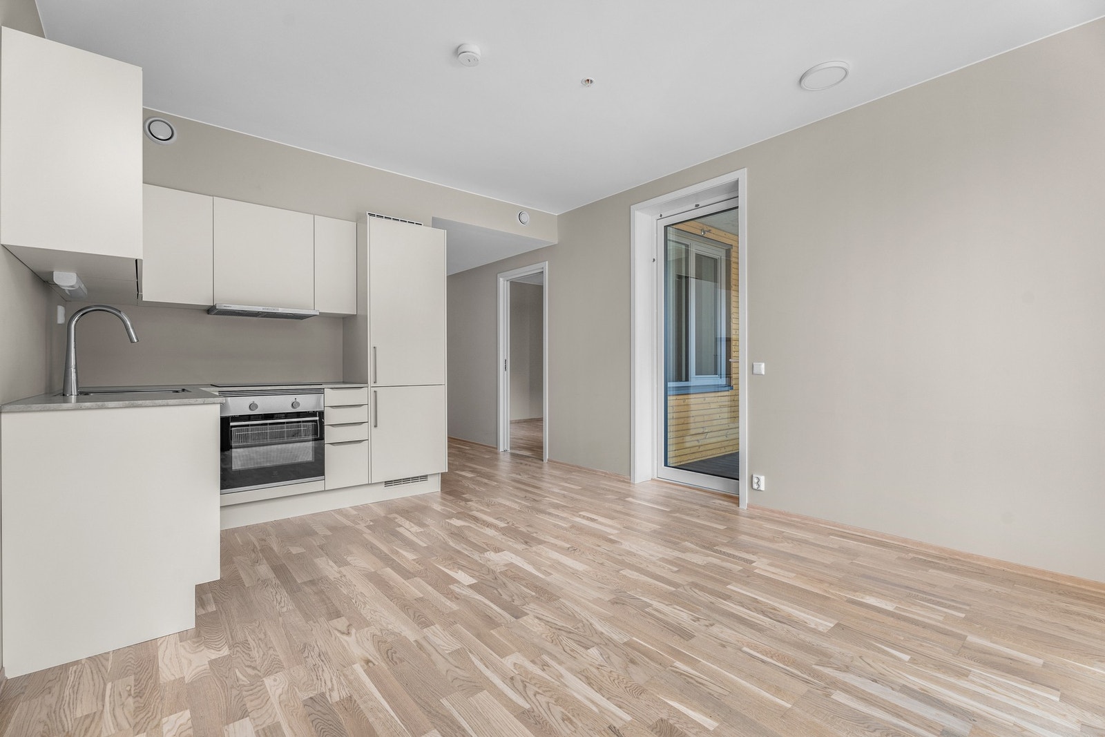 Velkommen til Lerkvegen 7 og Vikhammerstrand! Galleribilde