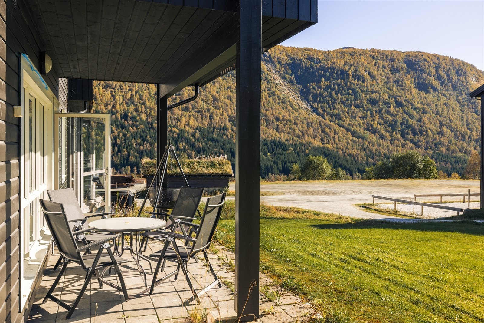 Plattingen har pene solforhold Galleribilde