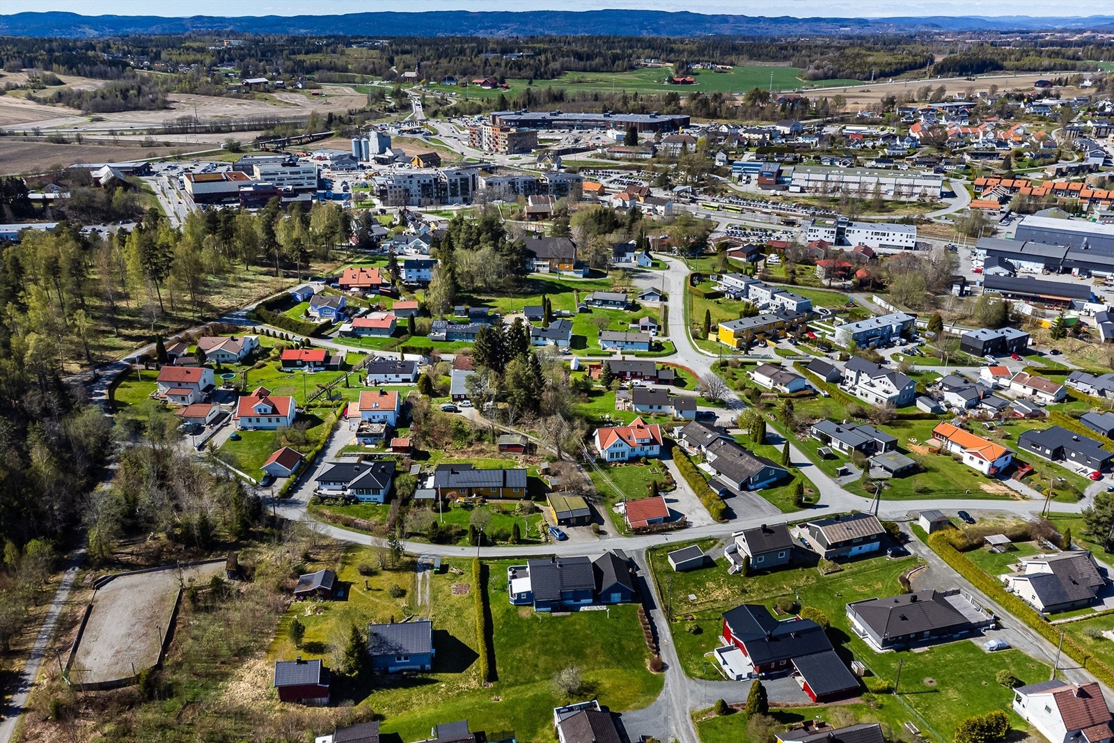 Både skoler og alle sentrums tilbud er innenfor kort gangavstand. Galleribilde