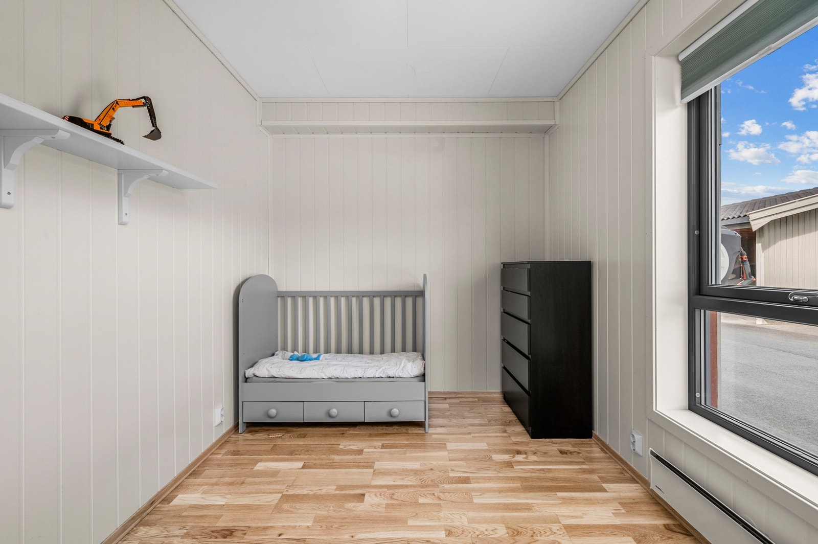 Soverom 2 er på 8,2 kvm. Galleribilde