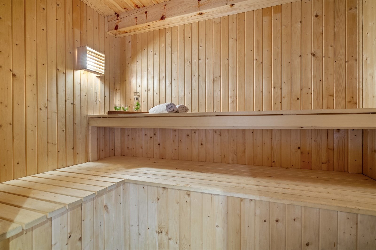 Badstue like ved bad i underetasjen Galleribilde