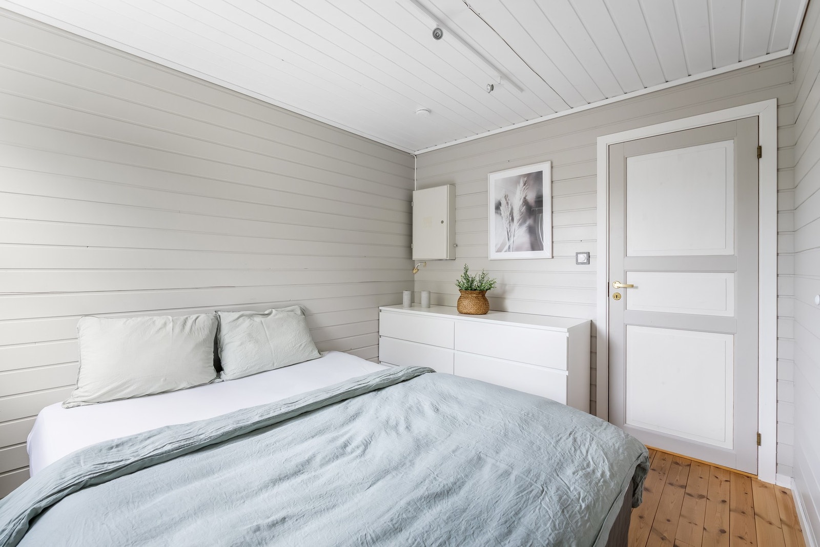 Det tredje soverommet har en kompakt utforming, ideelt for en dobbeltseng eller lignende. Galleribilde