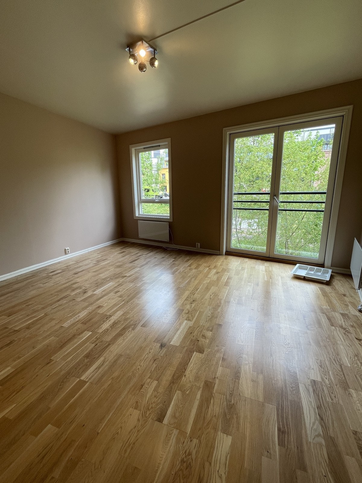 Velkommen til Slåmotgangen 2. Romslig 3-roms ledig fra 1.8 til langtidsleie. Galleribilde