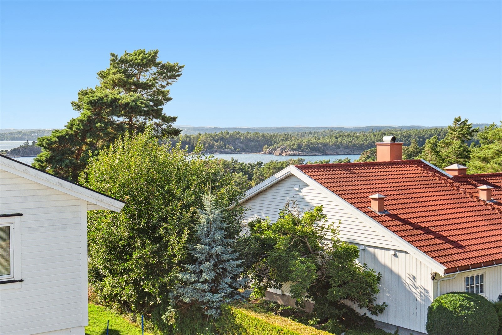 Her ser man også sjøen. Galleribilde