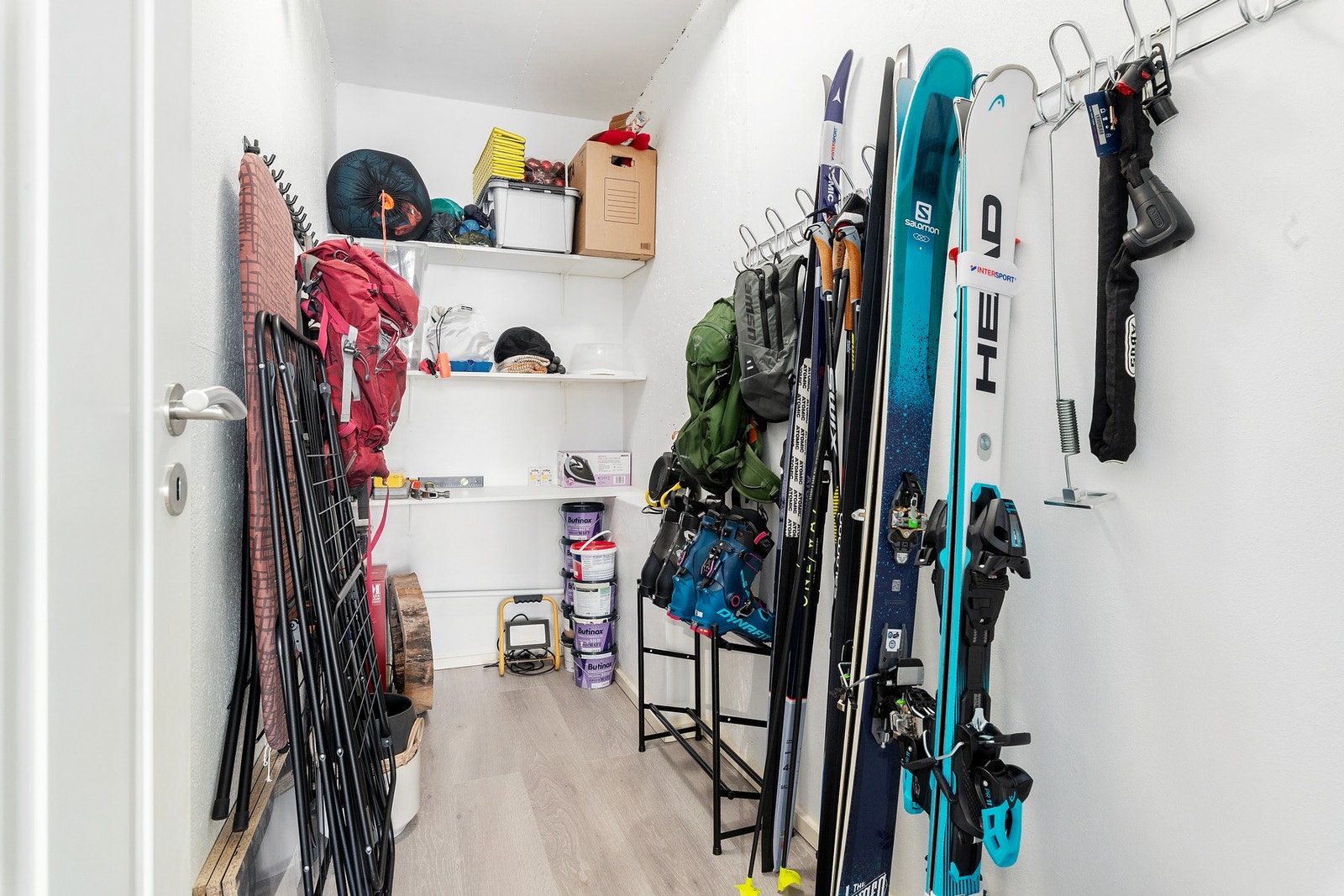 Gode lagringsmuligheter i boden. Galleribilde