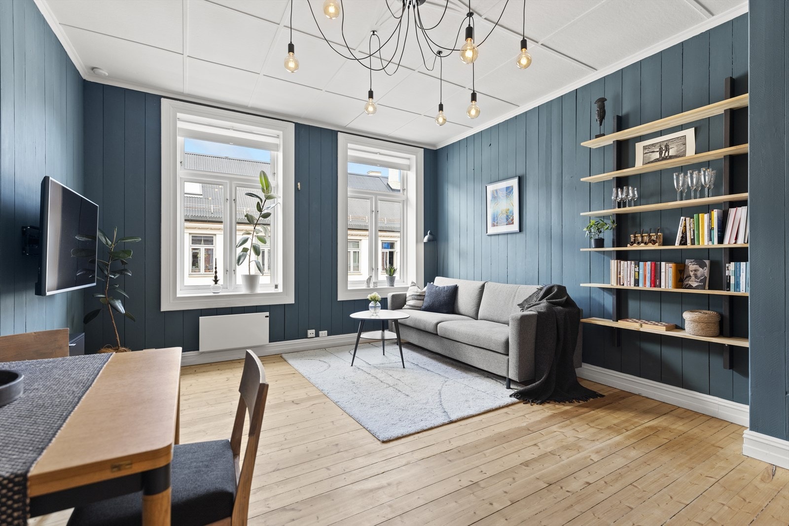 Velkommen til Skjelderups gate 15 B - presentert av Kari Skottun i Notar. Galleribilde