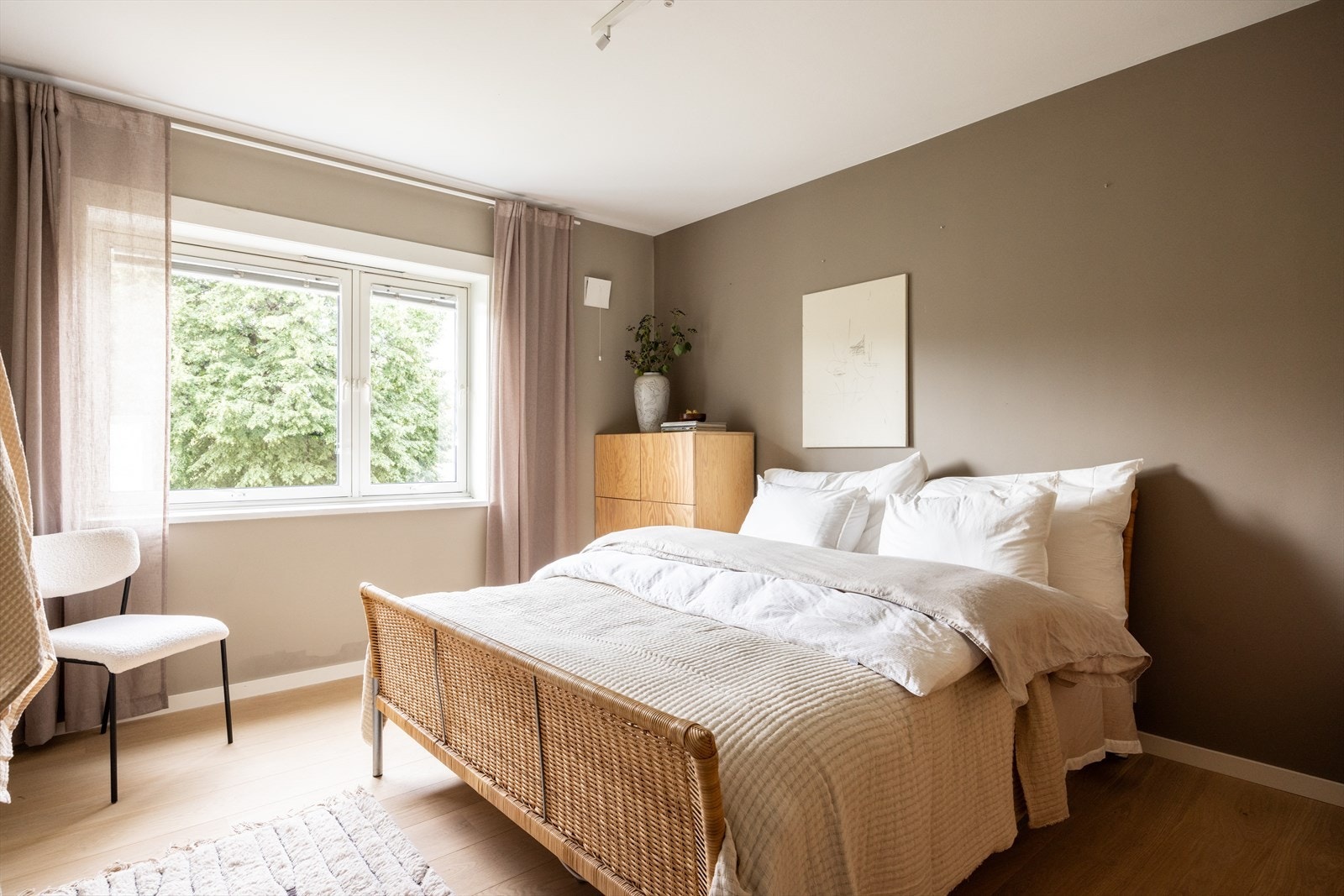 - Romslig hovedsoverom - Galleribilde