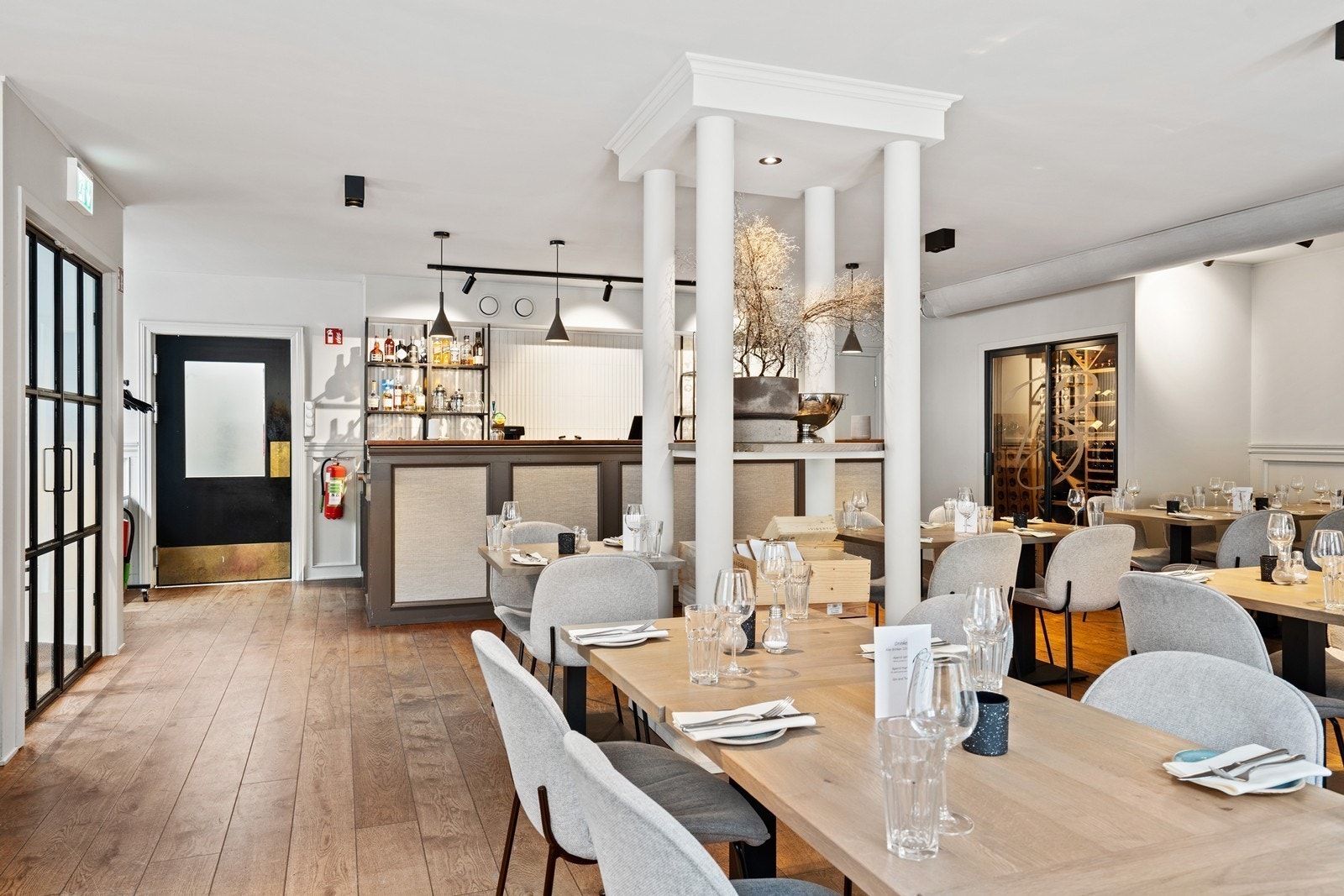 Lokalene er freshet opp og fremstår som lyse og innbydende Galleribilde