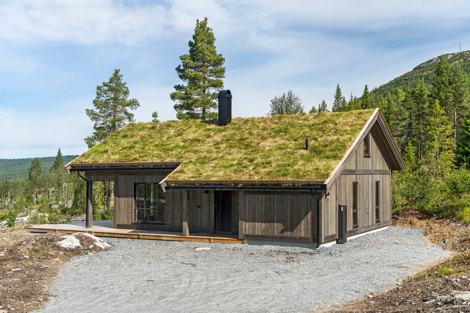 Hytten står helt ferdig Galleribilde