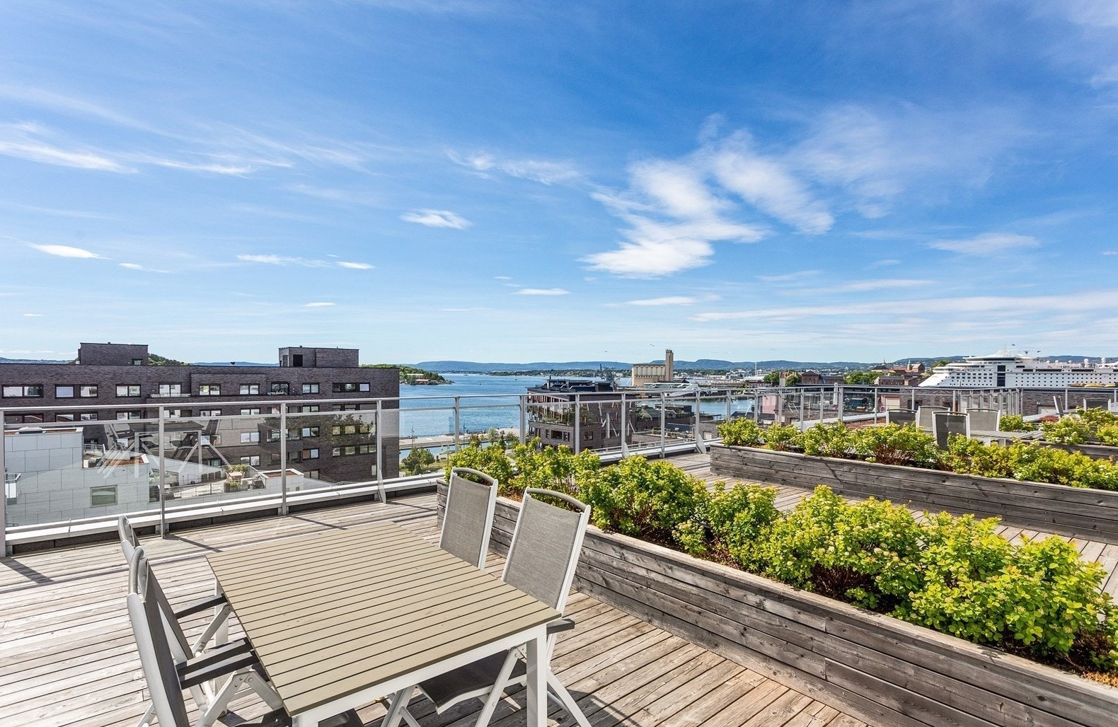 Tilgang til felles takterrasse. Galleribilde