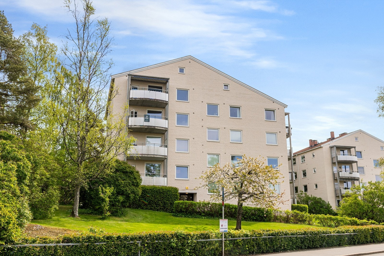 Leiligheten ligger usjenert til i 3. etasje. Galleribilde