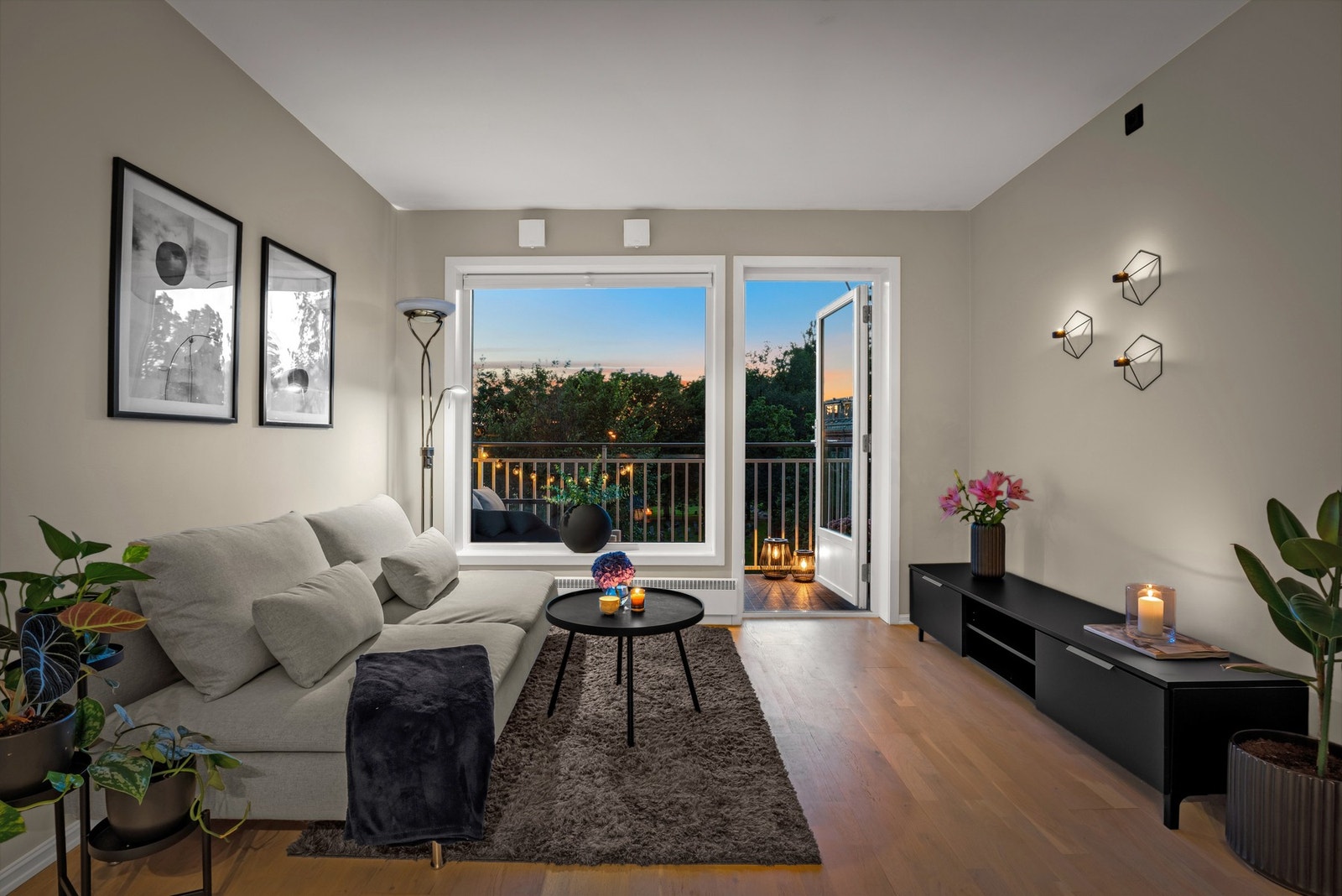 Leiligheten er fra 2007 og holder en god standard. Galleribilde