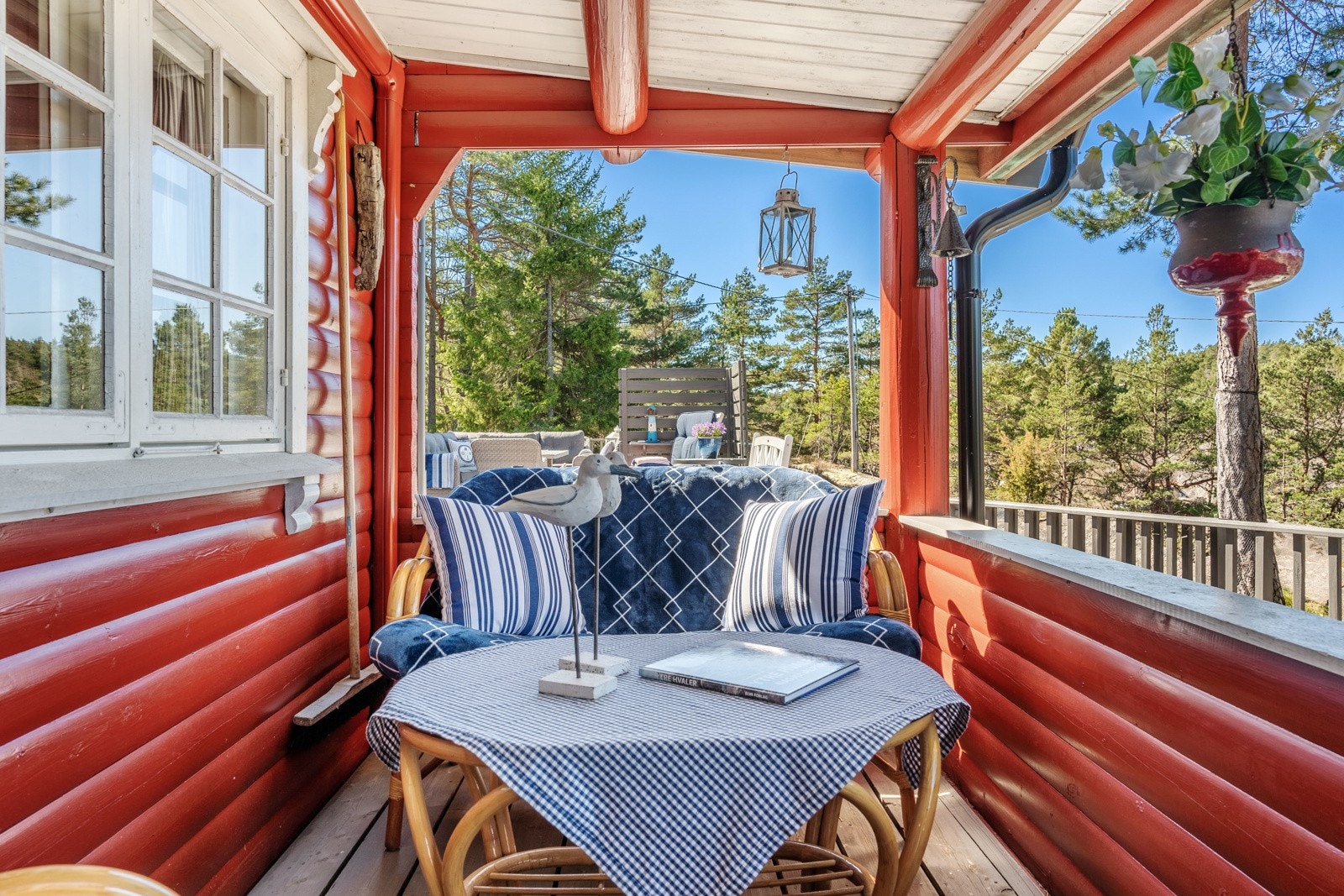 Koselig, overbygget "Rom & Cognacveranda" Galleribilde