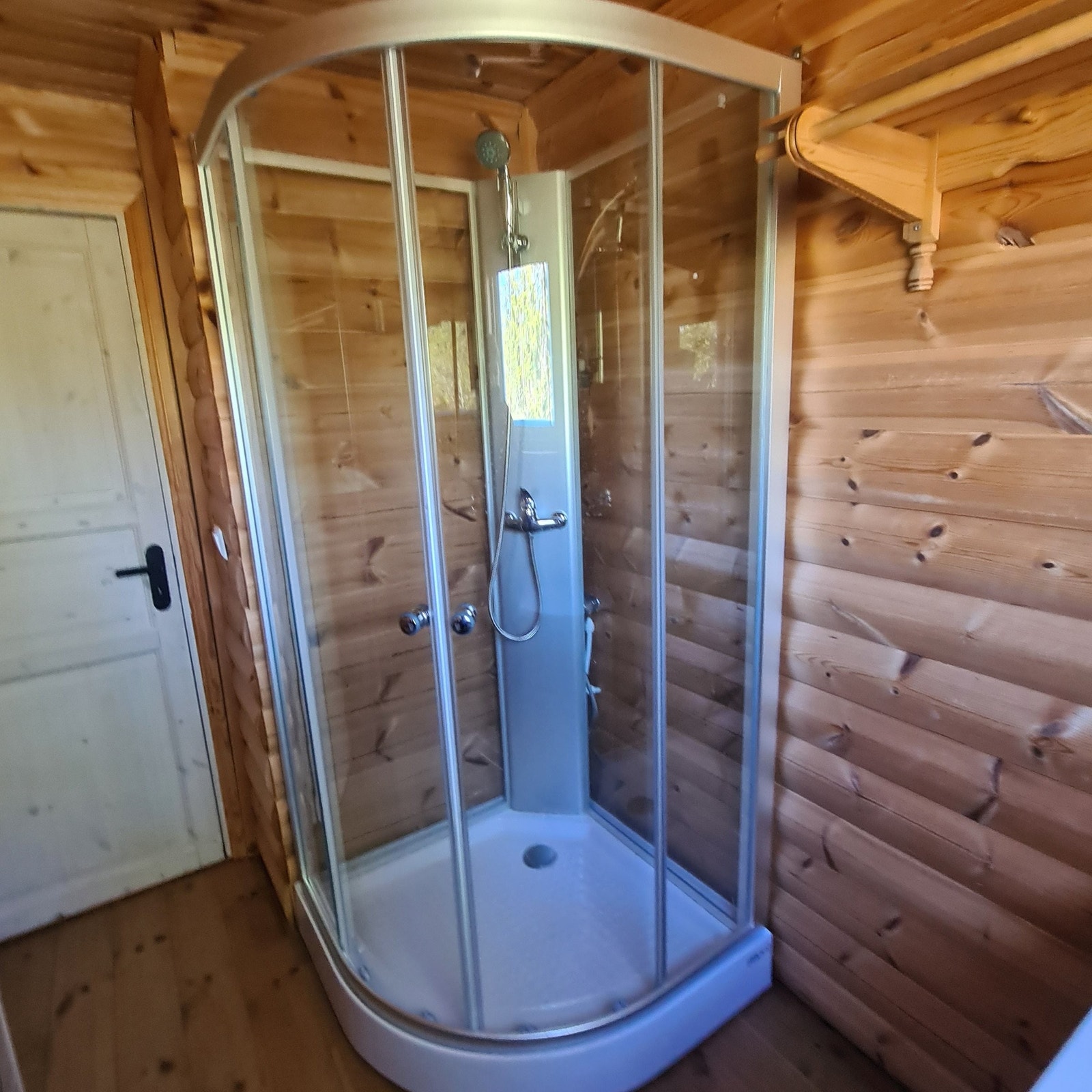 Ny dusj, brukt to ganger. Galleribilde
