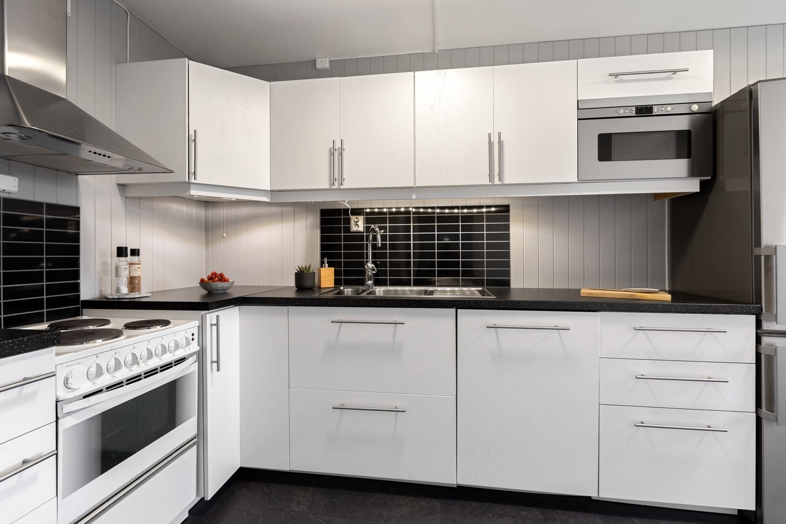 Nyere kjøkken Galleribilde