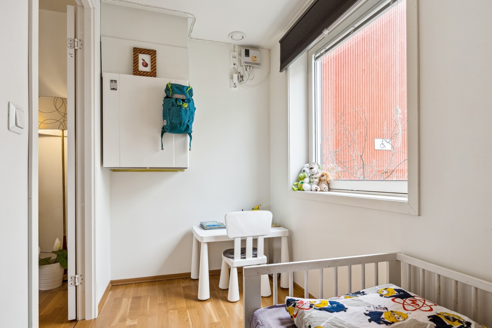 Rommet kan også brukes som walk-in closet, kontor eller til andre formål. Galleribilde