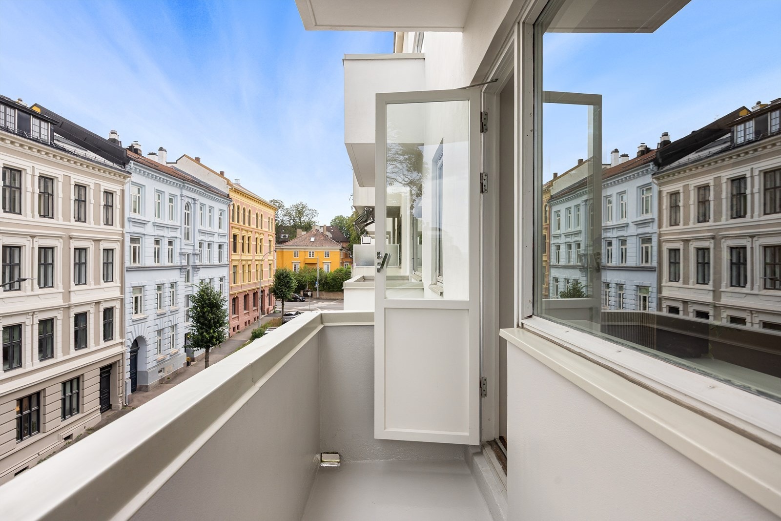 Her er det plass til utemøbler. Galleribilde