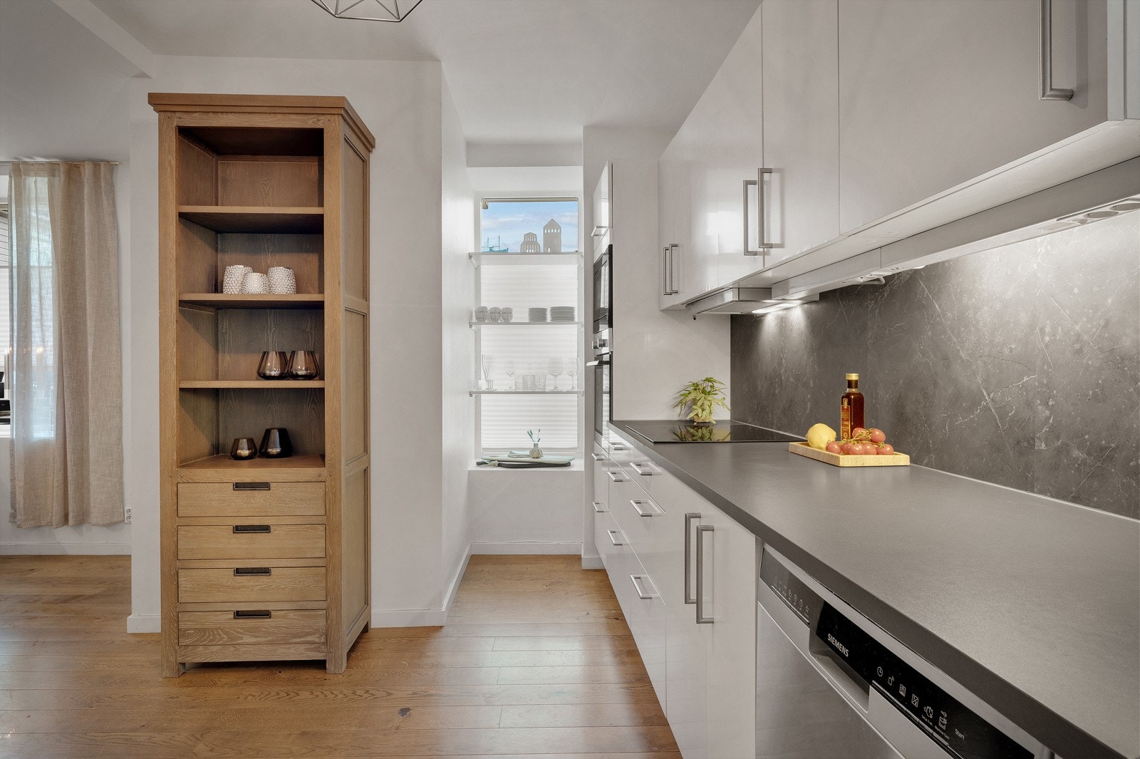 - Det er også gode overflater for matlagingen - Galleribilde