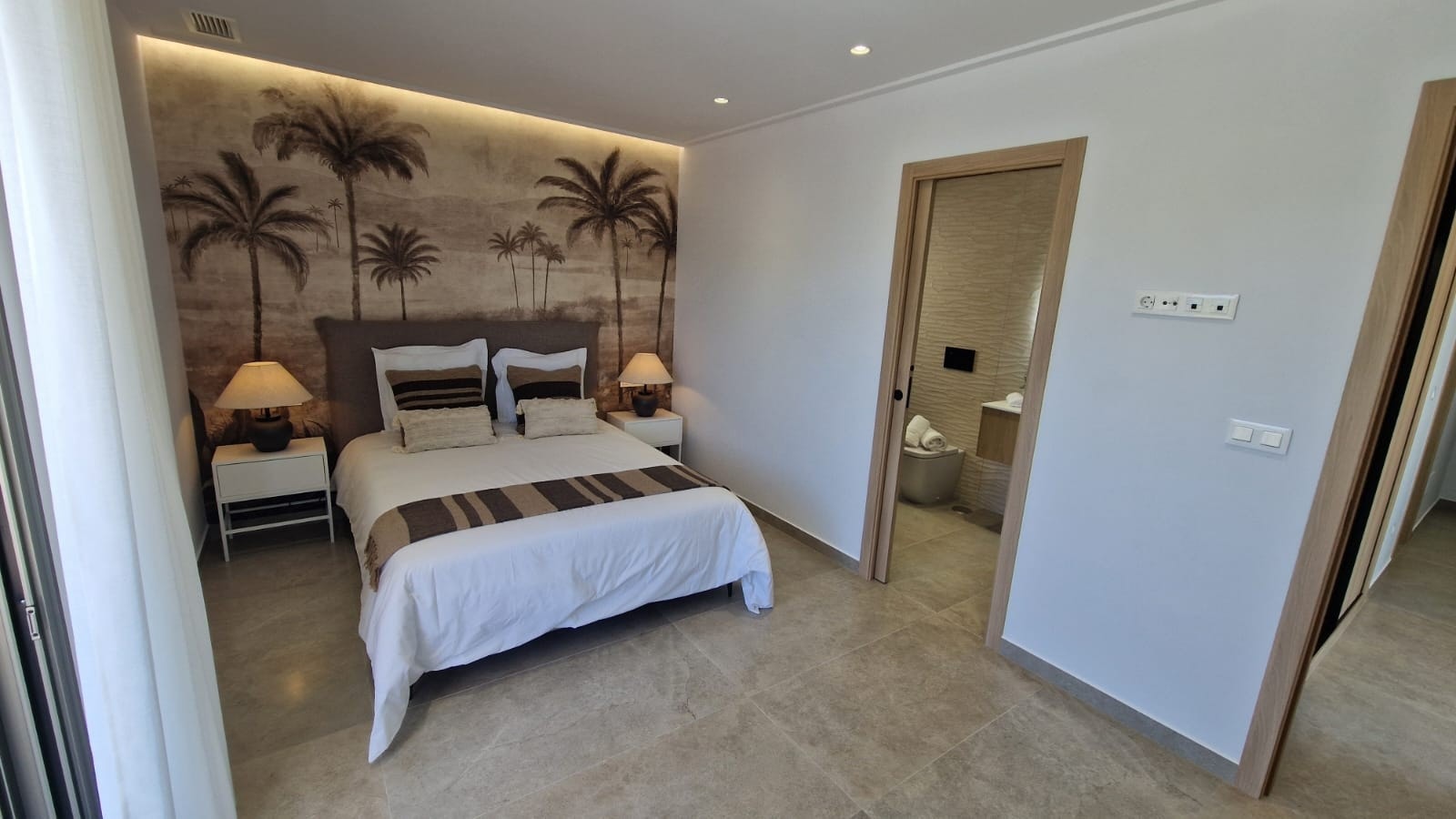 MASTER SOVEROM Galleribilde