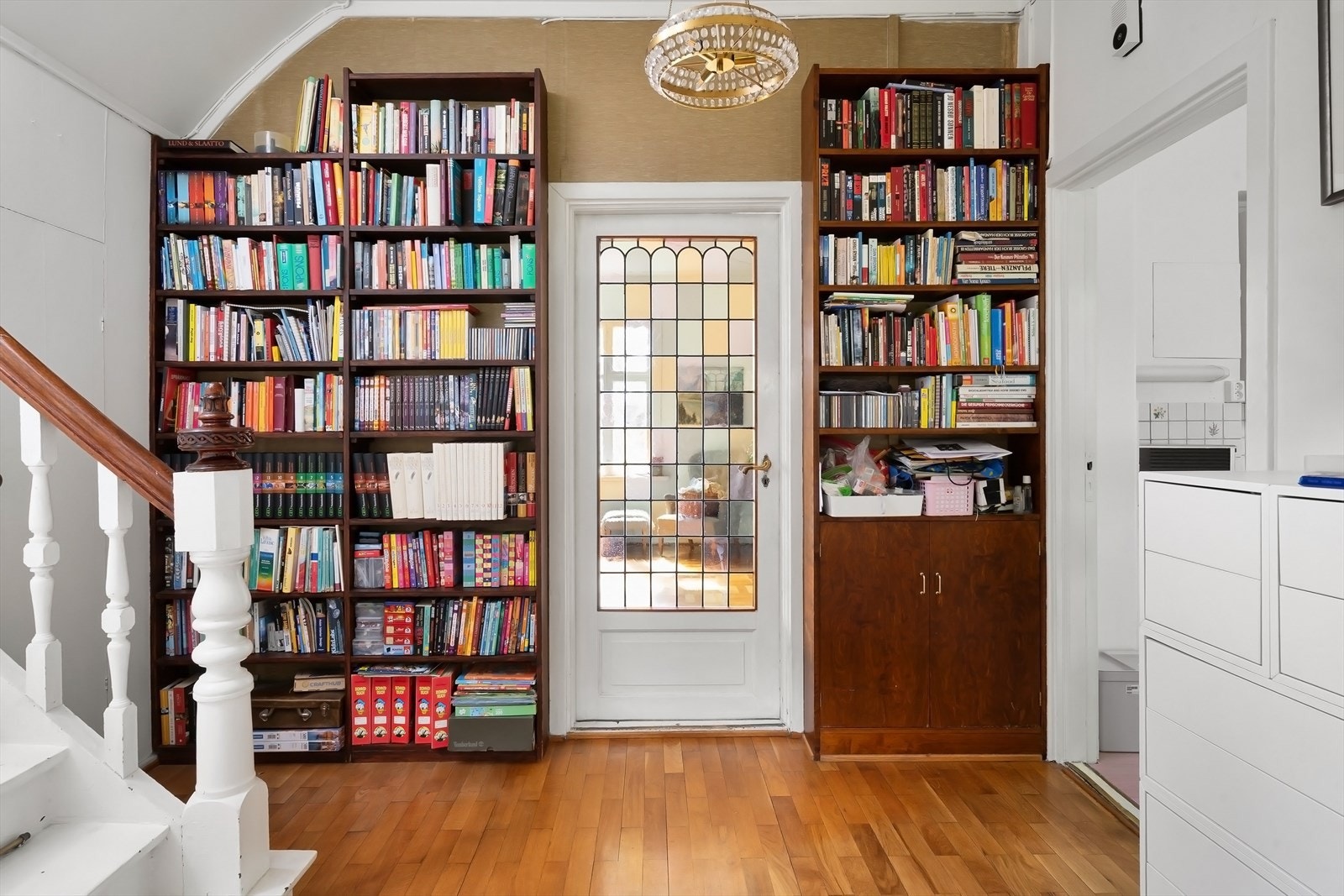 Hall i 1.etg. Galleribilde