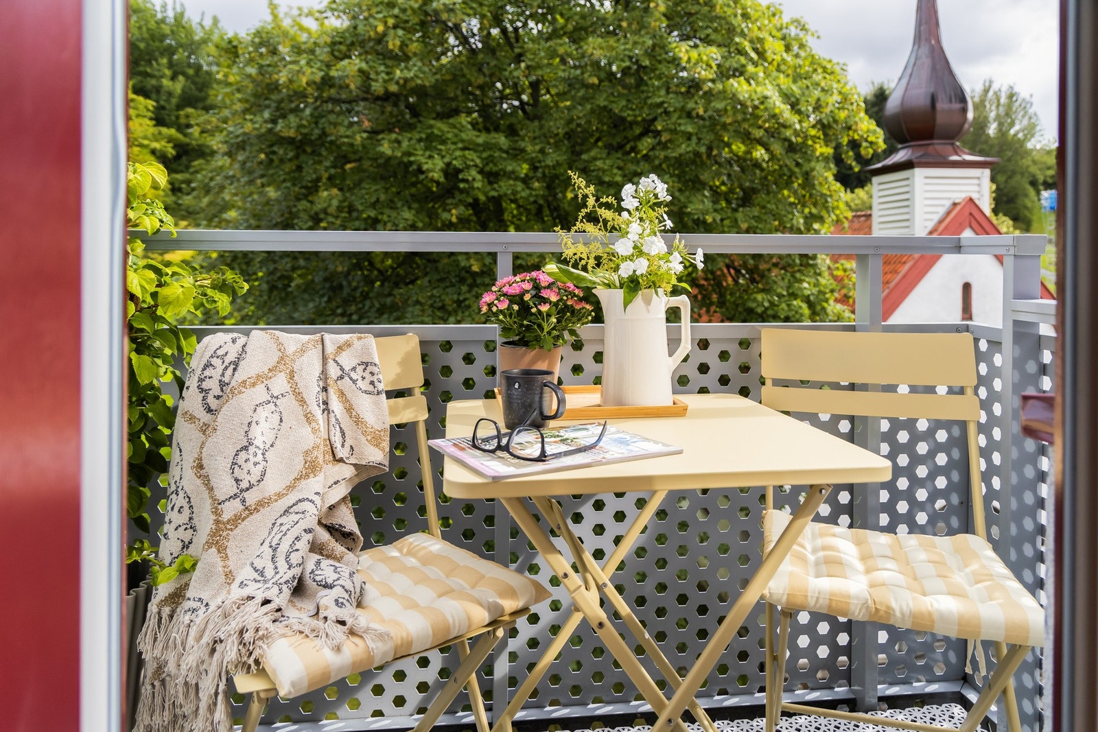 Velkommen til en lekker 2-roms beliggende ved Høyskoleparken - midt i smørøyet av byens store studie- og arbeidssteder. Galleribilde