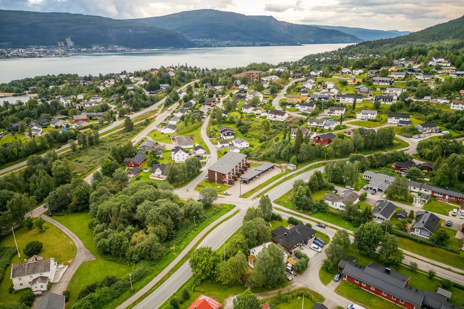 EIE ønsker velkommen til hyggelig visning! Galleribilde