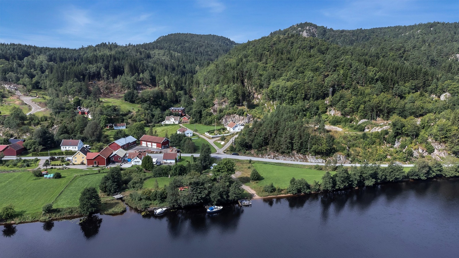 Det er flere flotte turmuligheter i nærområdet.. Galleribilde